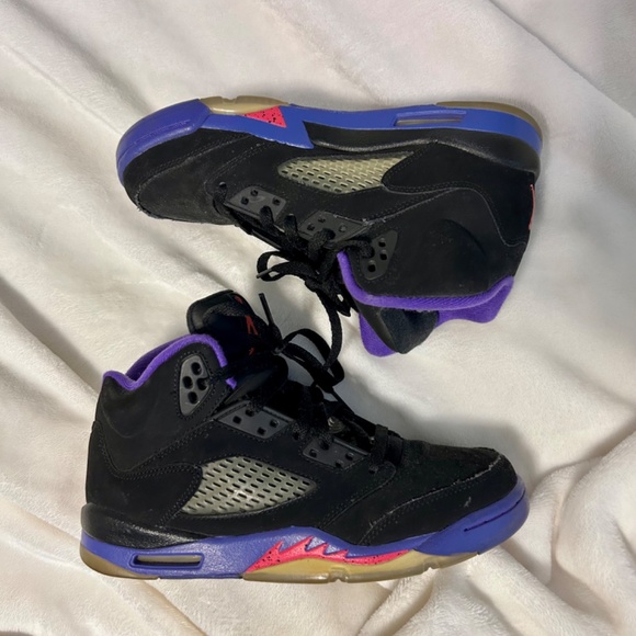 Jordan 5 - Picture 4 of 6